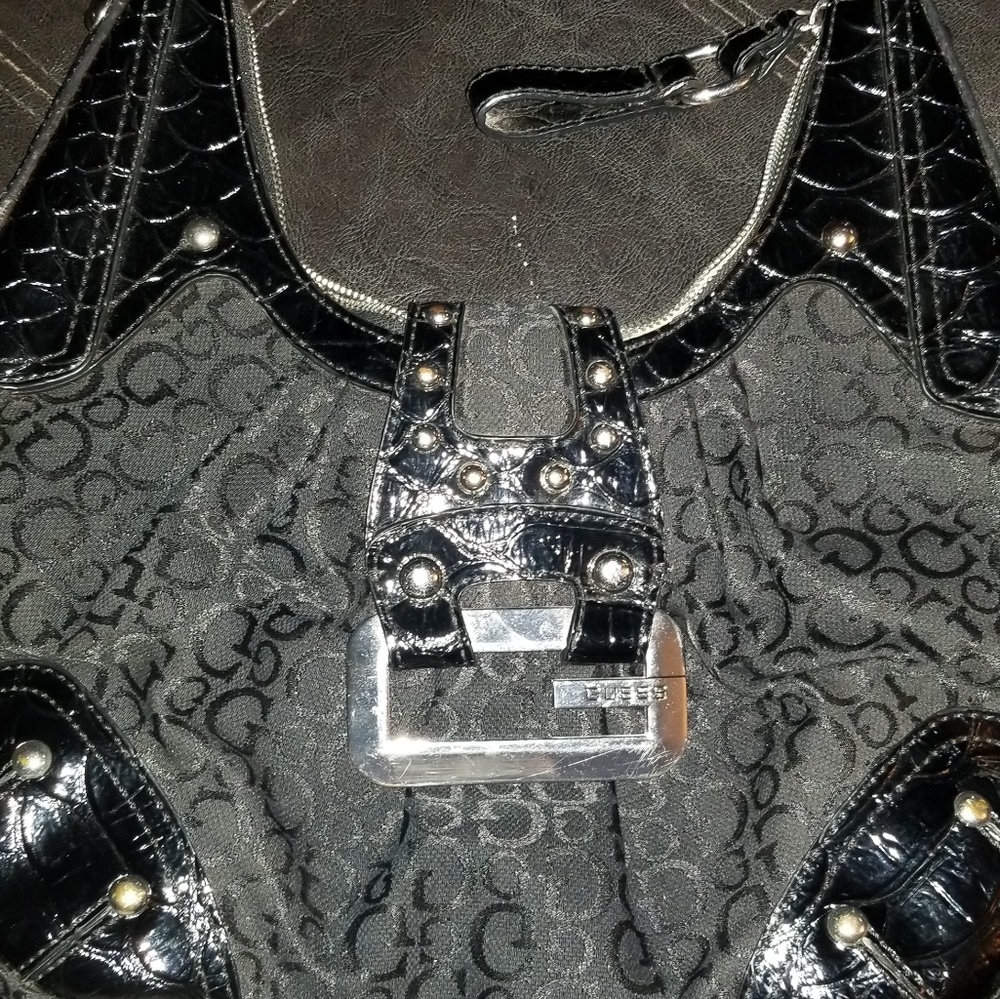 Guess Black Shoulder Bag